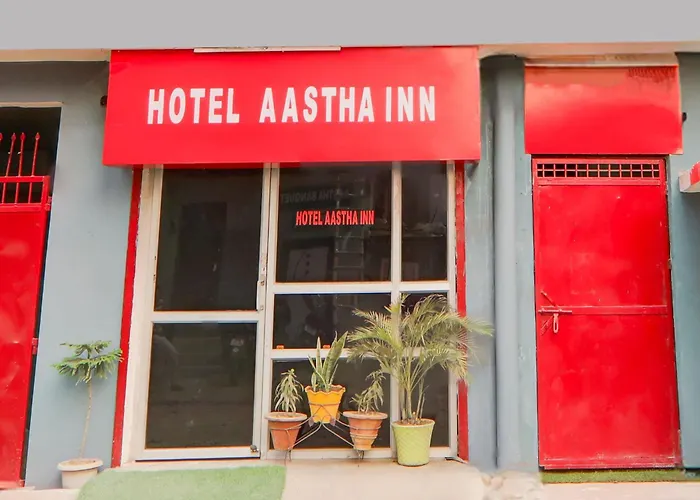 Super Hotel O Aastha Inn